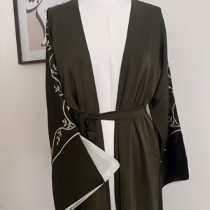 Abaya Soraya – Vert Olive & Reflets d'Argent